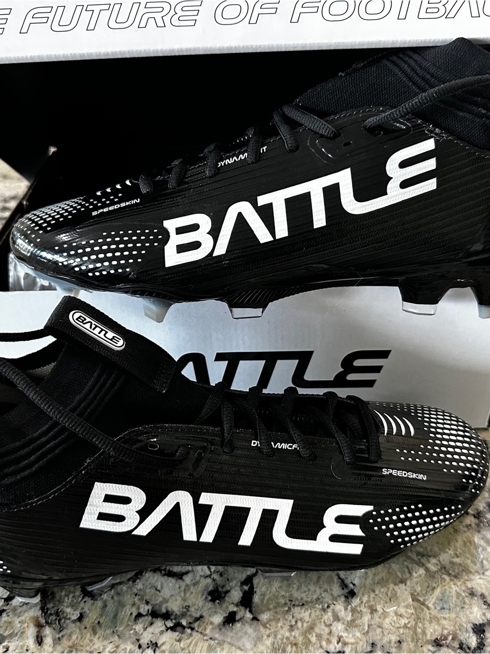 BATTLE Astrofly Black Football Cleats, size 10.5, skull wrap & NXTRND gloves - Picture 3 of 10